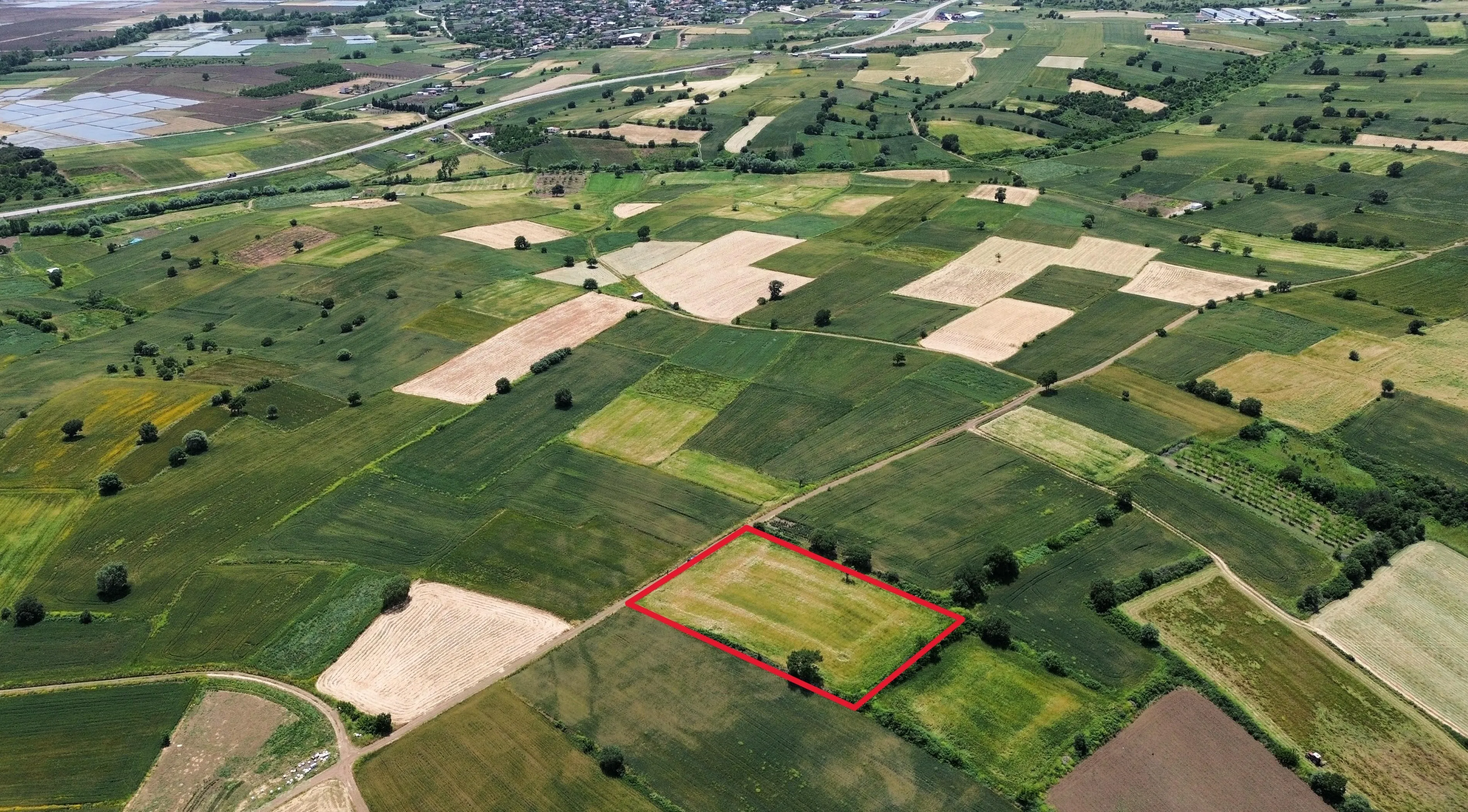 BİGA GÜLEÇ'TE BÖLGEYE HAKİM KONUMDA SATILIK 4916 M2 ARAZİ